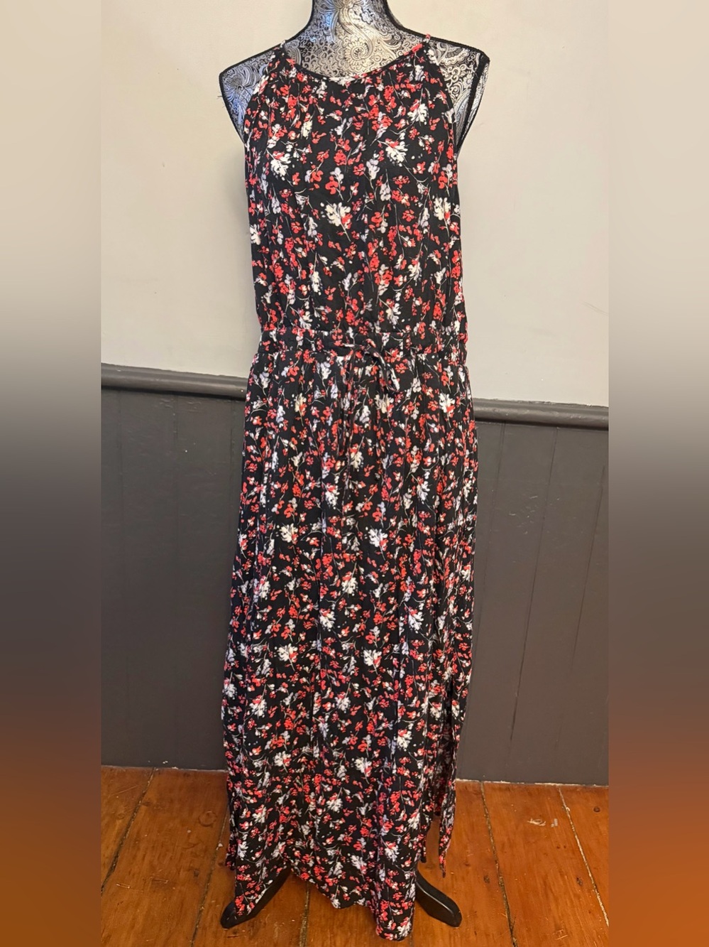 Universal Thread Black Maxi Dress with Red & White Floral Print